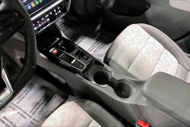 Used 2022 Chevrolet Bolt EUV Premier w/ Sun & Sound Package FWD image 16