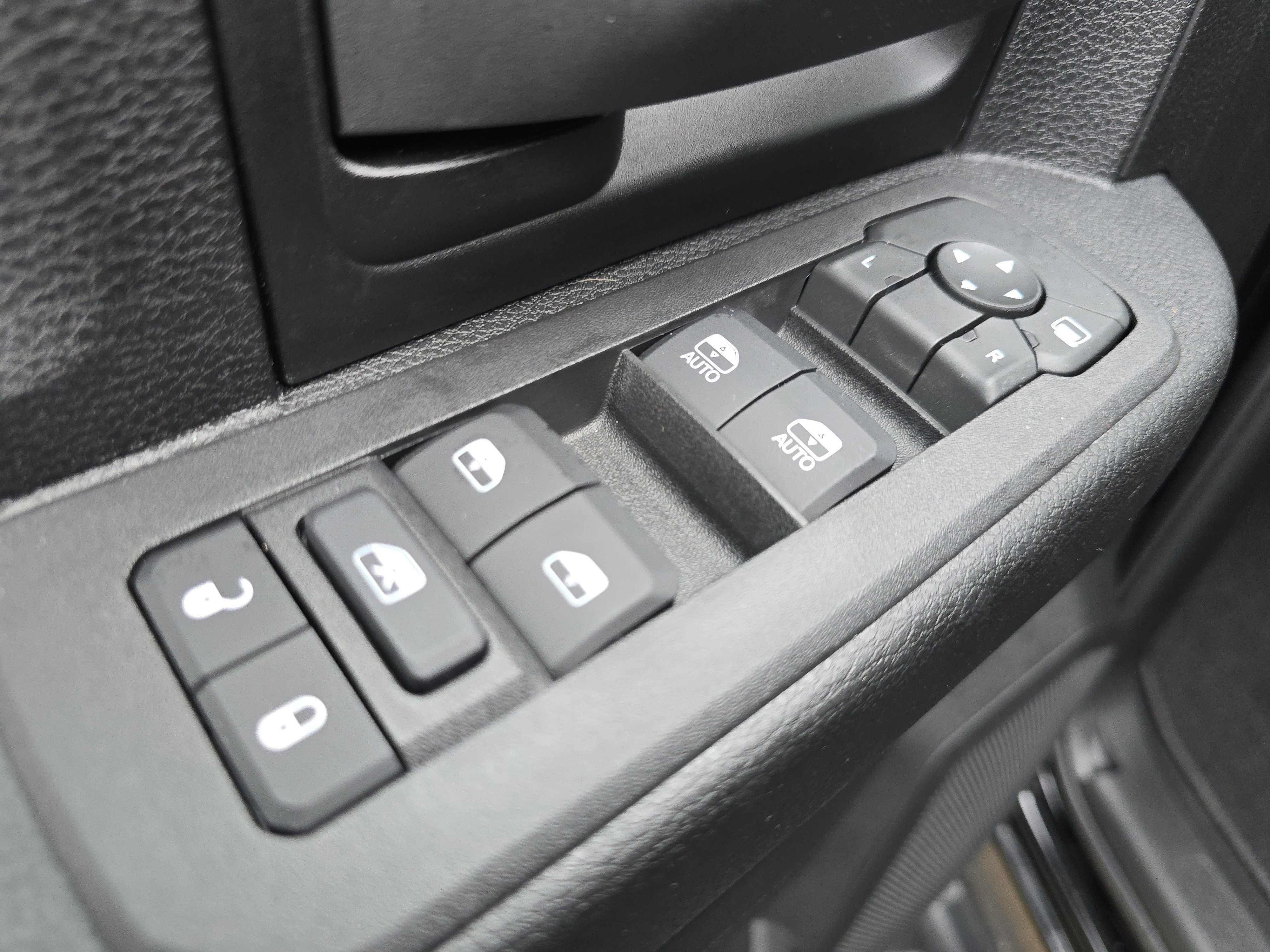 New 2026 RAM 3500 Tradesman image 27