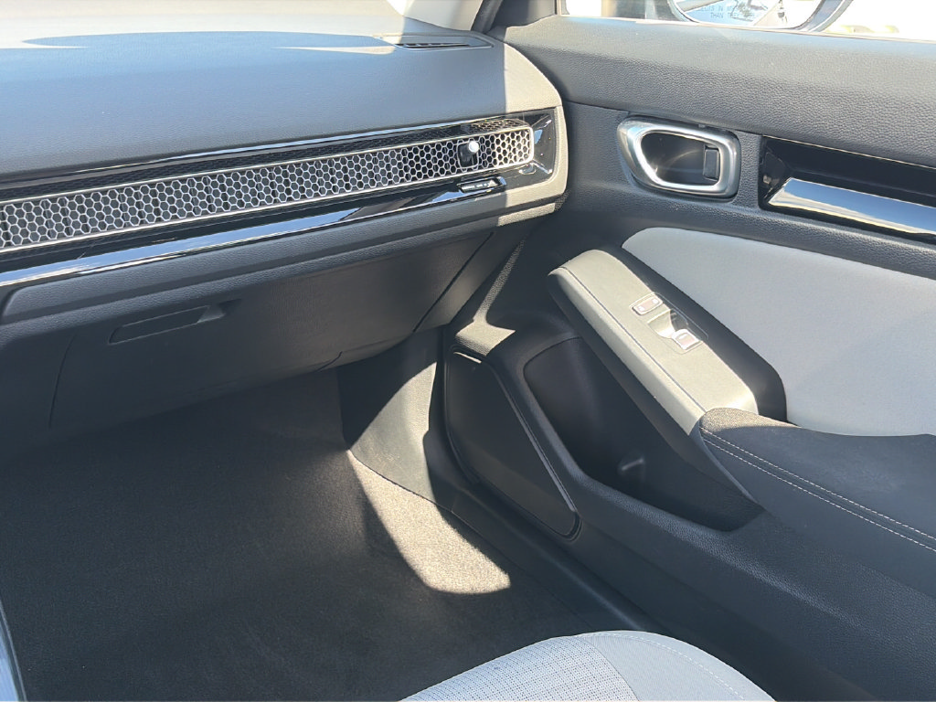 Used 2024 Honda Civic EX image 13