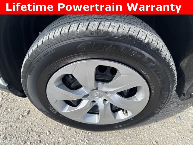 Used 2025 Toyota RAV4 LE image 25