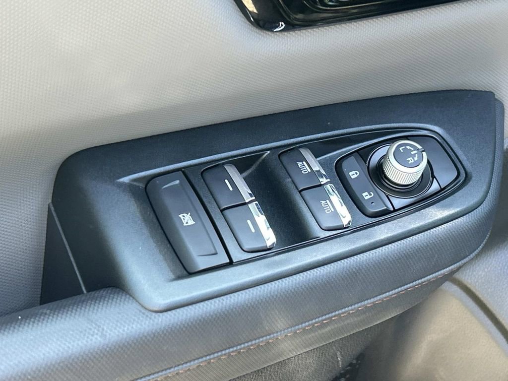 Used 2025 Subaru Forester Sport w/ Popular Package #1 AWD/4WD image 20