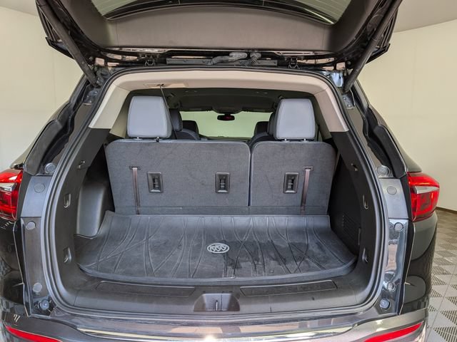 Used 2019 Buick Enclave Essence AWD/4WD image 10