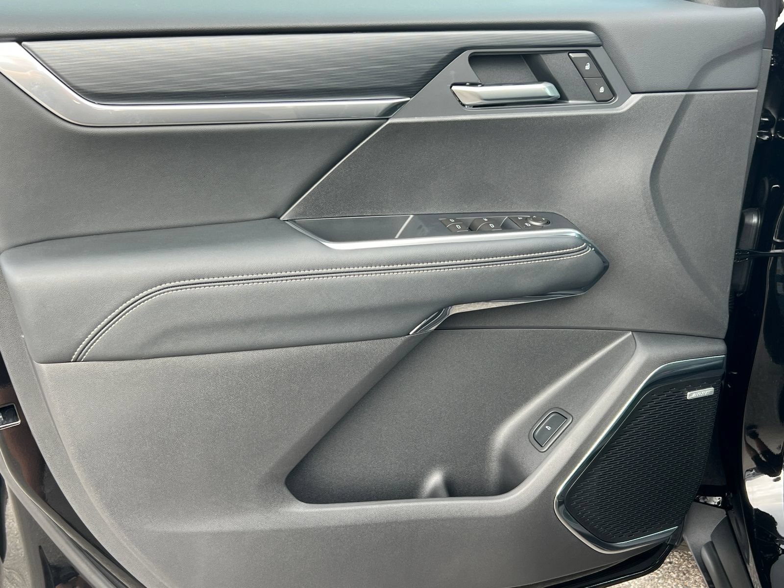 New 2027 GMC Acadia Elevation AWD/4WD image 14