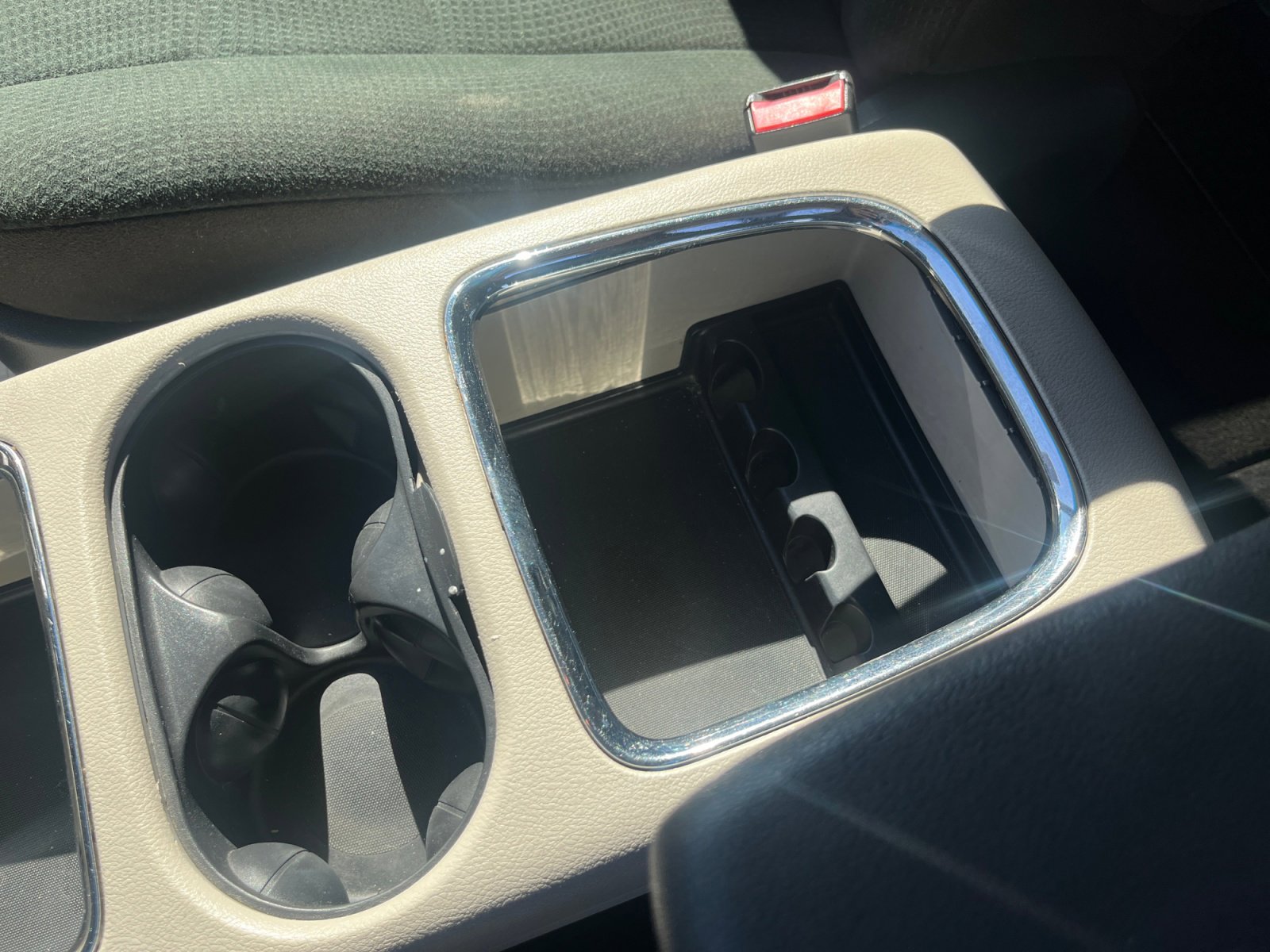 Used 2012 Dodge Grand Caravan SXT FWD image 15
