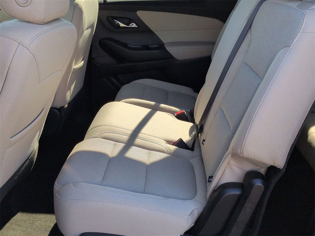 Certified 2023 Chevrolet Traverse LS image 22