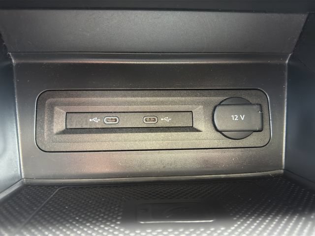 Certified 2022 Volkswagen Atlas SE FWD image 27