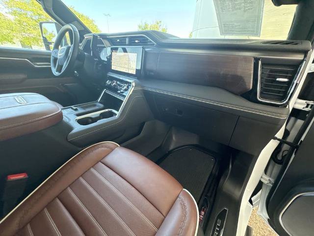 Certified 2026 GMC Sierra 2500 Denali Ultimate AWD/4WD image 30