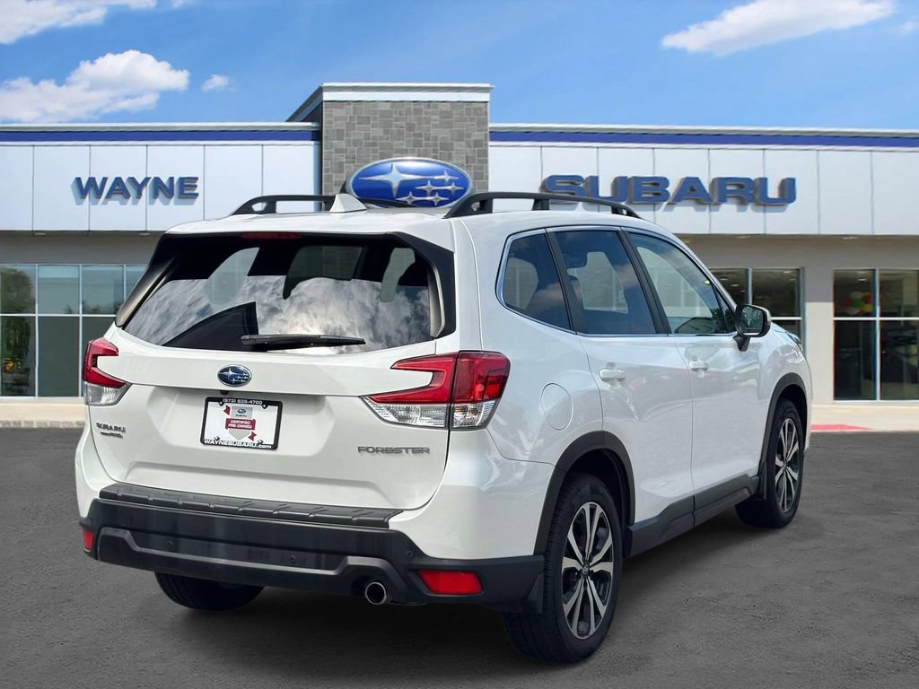 Certified 2022 Subaru Forester Limited AWD/4WD image 4