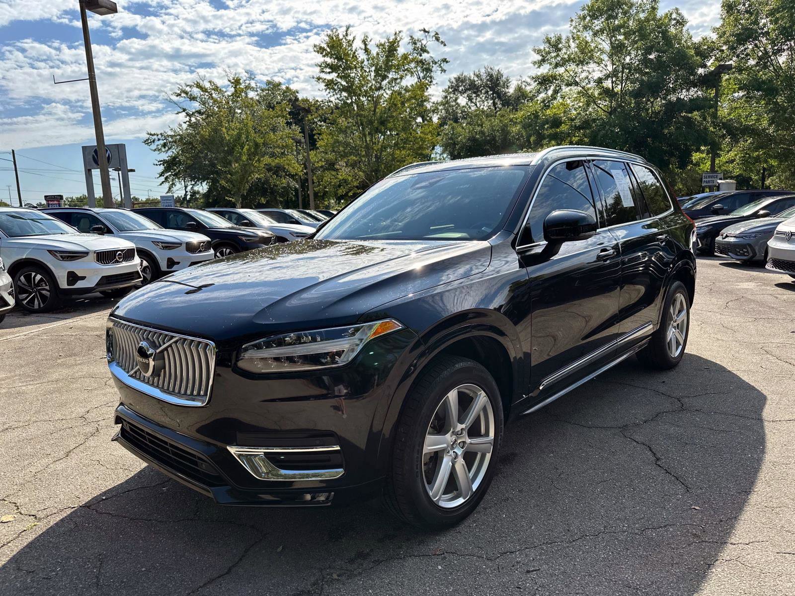 Certified 2024 Volvo XC90 B5 Core image 7