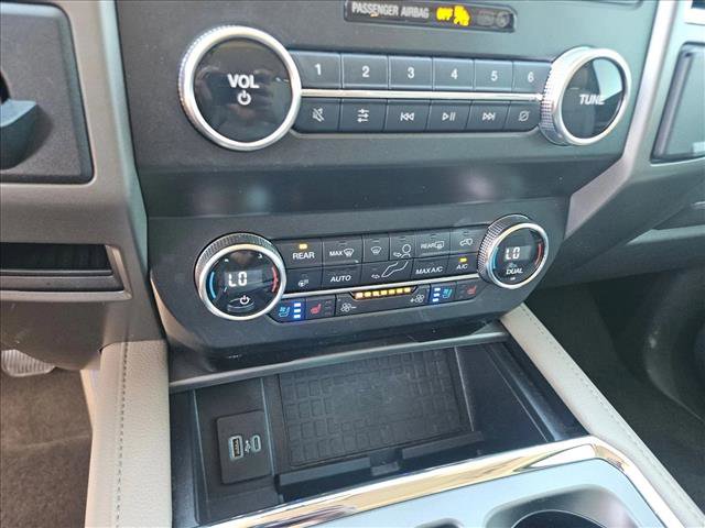 Used 2020 Ford Expedition XLT w/ Equipment Group 202A RWD image 18