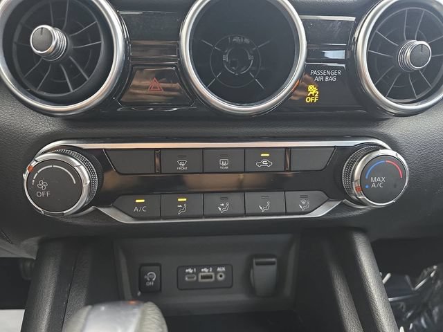 Used 2025 Nissan Sentra SV FWD image 24