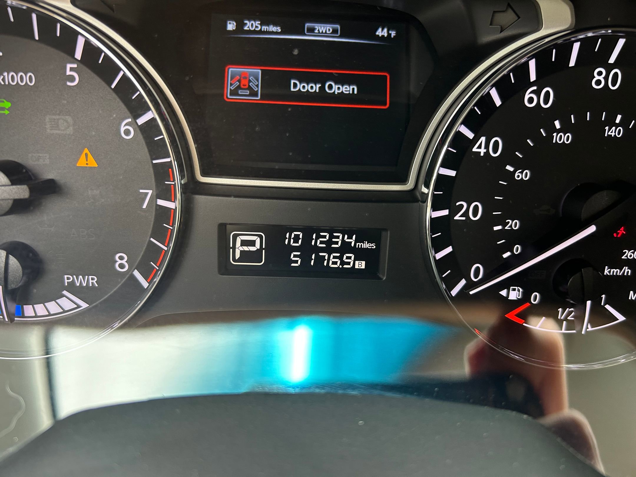 Used 2014 Nissan Pathfinder Platinum w/ Platinum Premium Package AWD/4WD image 16