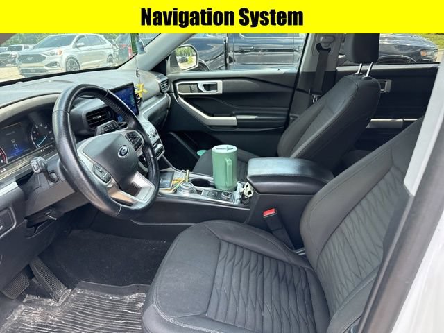 Used 2021 Ford Explorer XLT AWD/4WD image 7