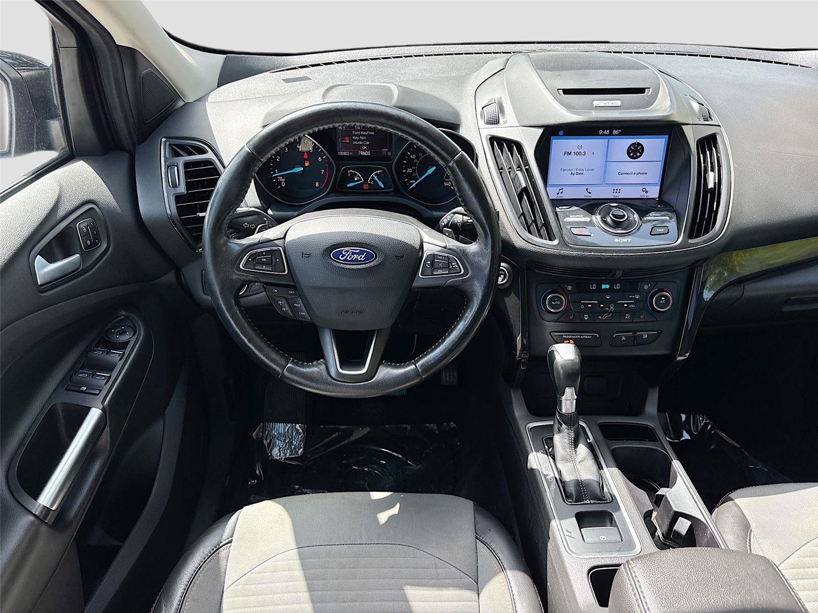 Used 2017 Ford Escape Titanium AWD/4WD image 23