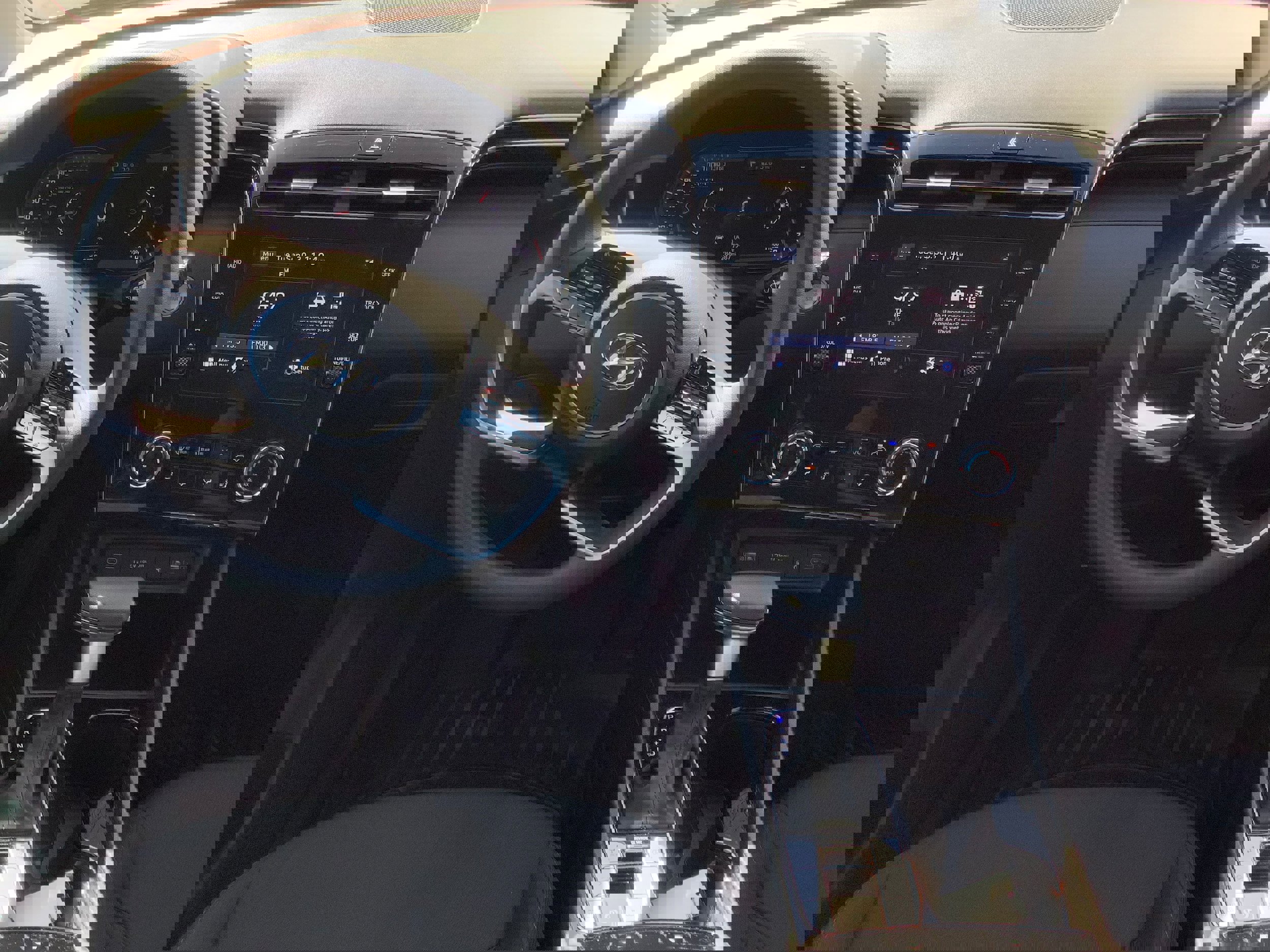 Used 2023 Hyundai Tucson SEL w/ Cargo Package image 8