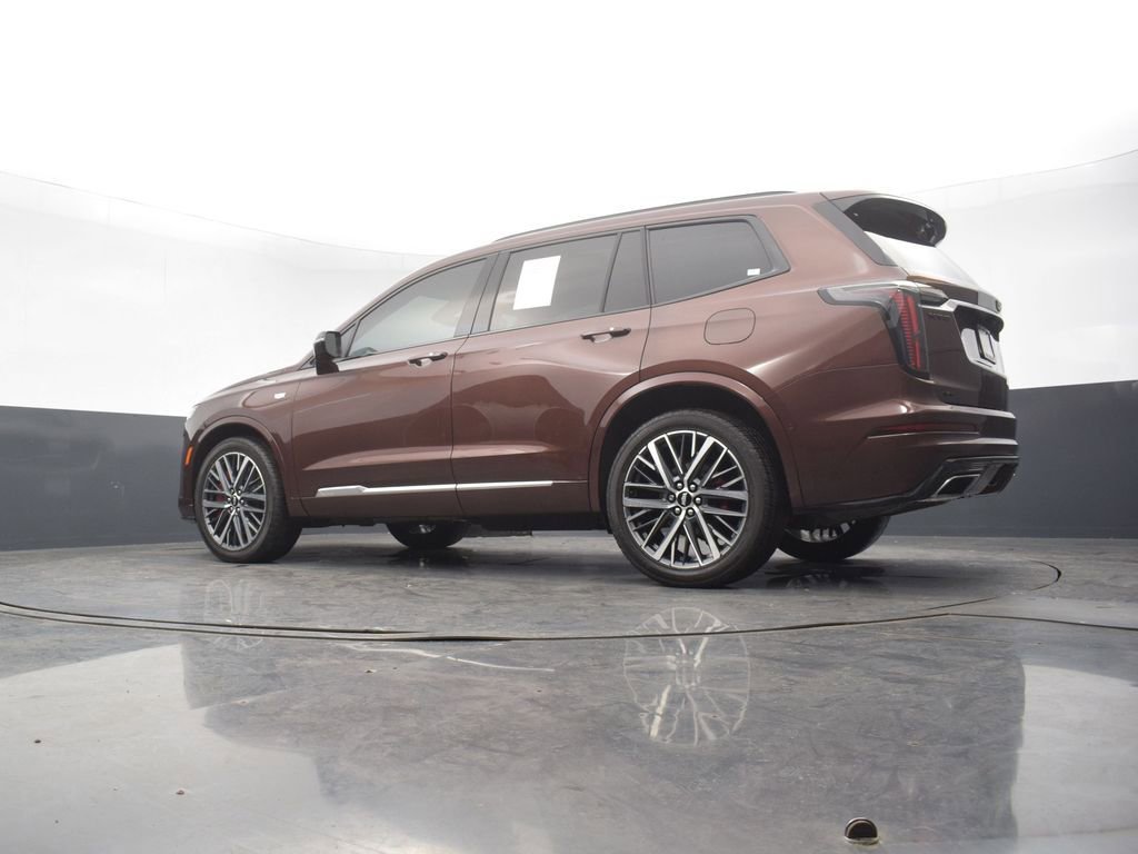 Used 2022 Cadillac XT6 Sport w/ Technology Package AWD/4WD image 52