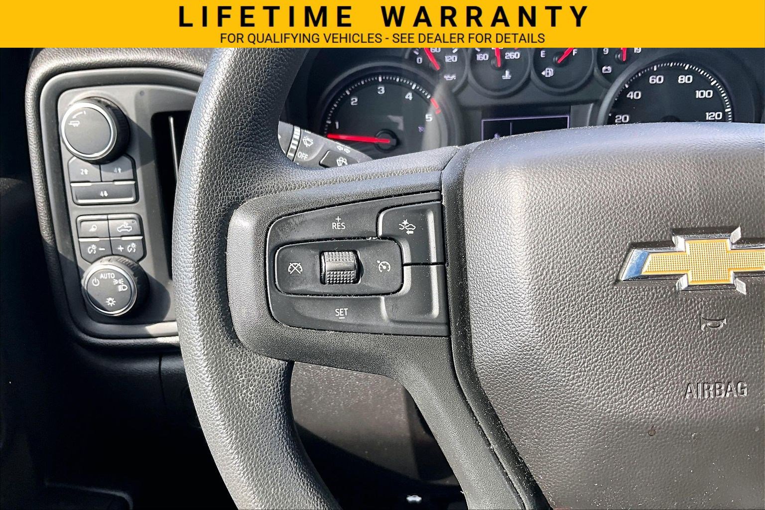 Used 2025 Chevrolet Silverado 2500 Custom w/ Custom Value Package AWD/4WD image 24