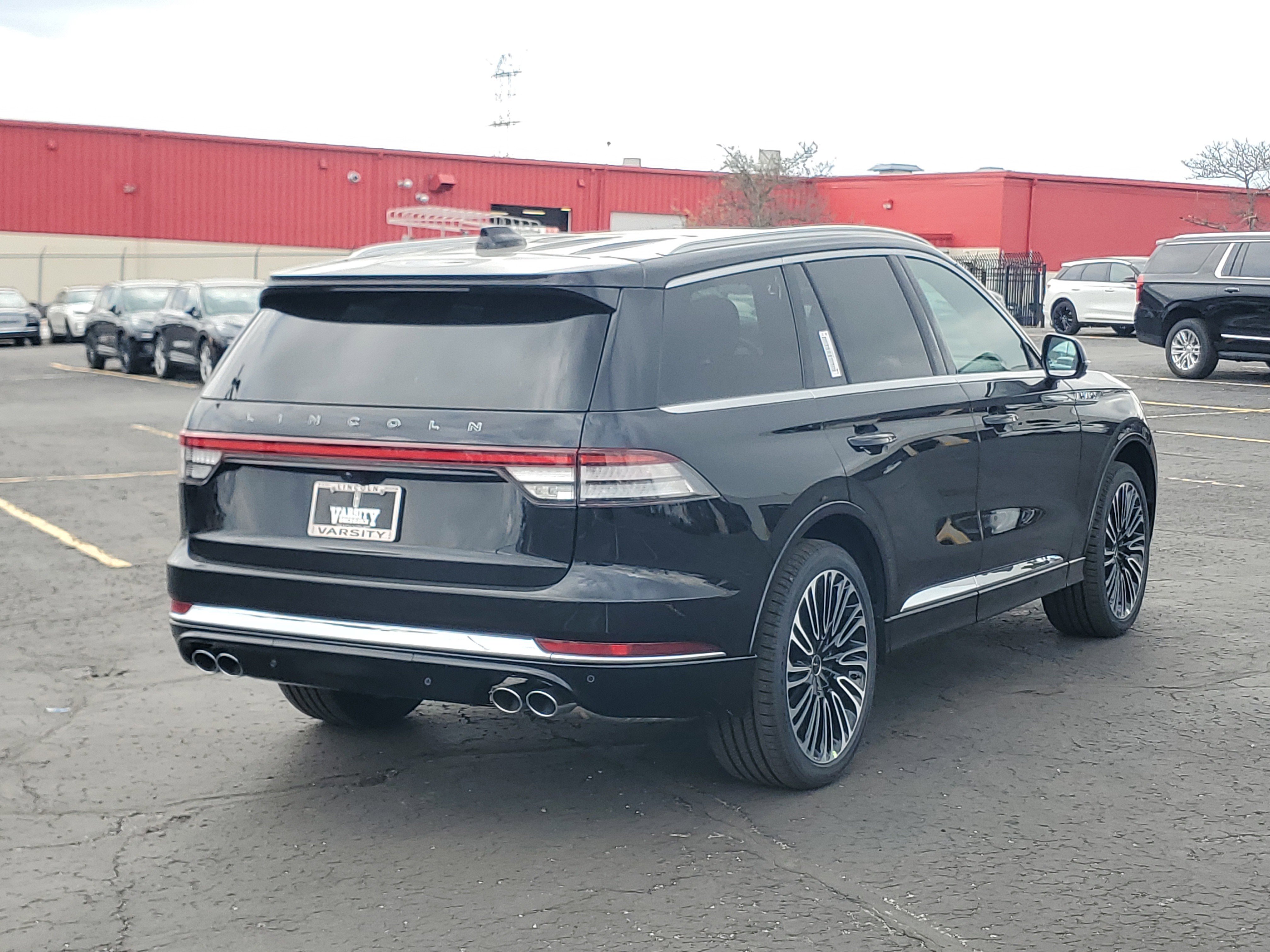 New 2026 Lincoln Aviator Black Label AWD/4WD image 4