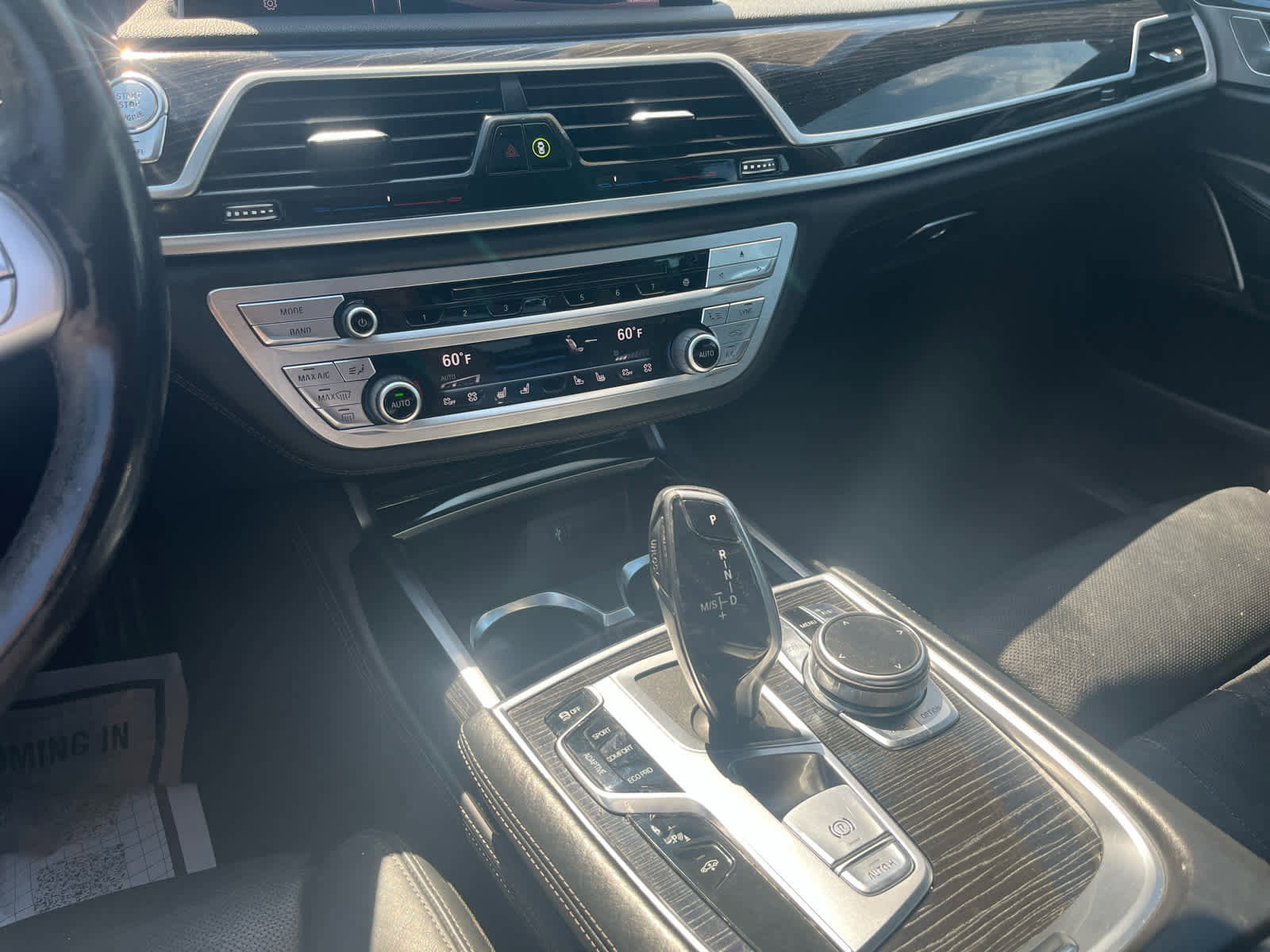 Used 2019 BMW 750i xDrive w/ M Sport Package AWD/4WD image 23
