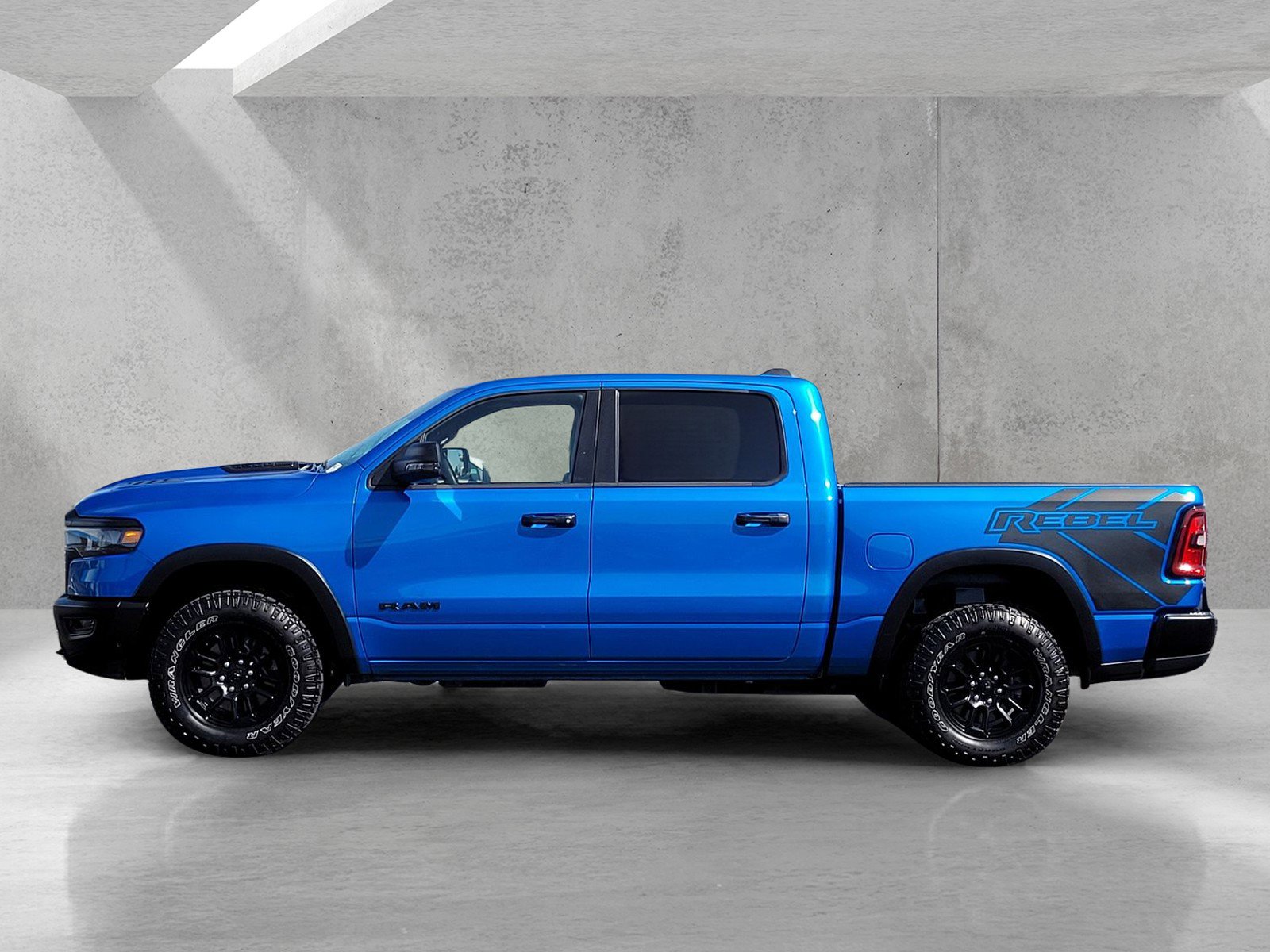 Used 2025 RAM 1500 Rebel w/ Rebel Level 1 Equipment Group AWD/4WD image 7