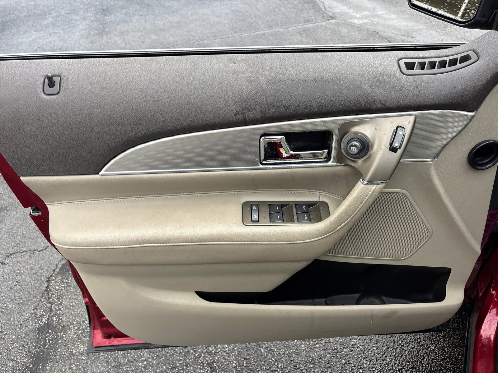 Used 2013 Lincoln MKX FWD image 11