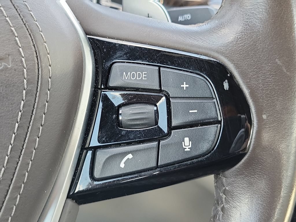 Used 2018 BMW 530i w/ Premium Package RWD image 29