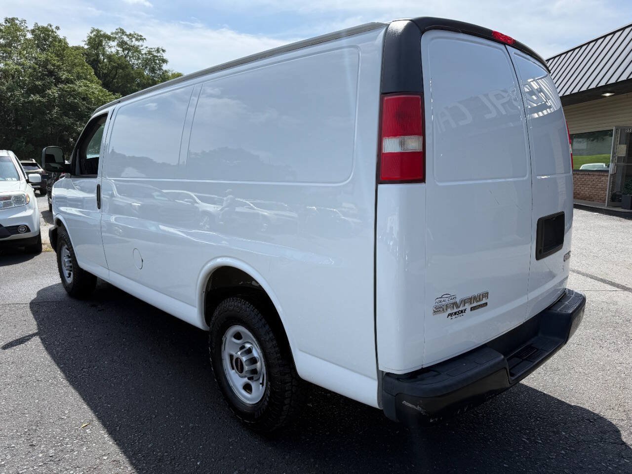 Used 2013 GMC Savana 2500 RWD image 7