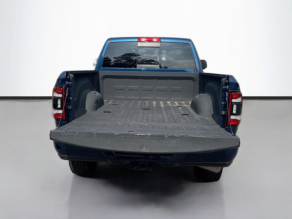 Used 2022 RAM 3500 Laramie w/ Night Edition AWD/4WD image 9