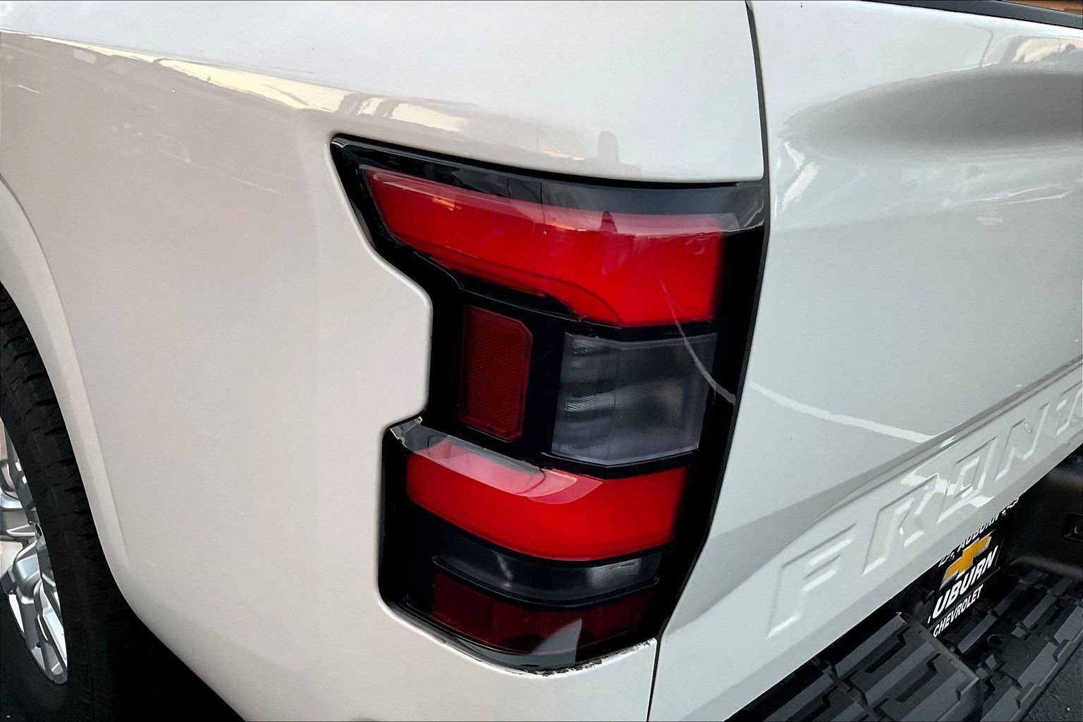 Used 2022 Nissan Frontier SV image 28