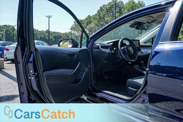Used 2025 Toyota Corolla LE FWD image 18