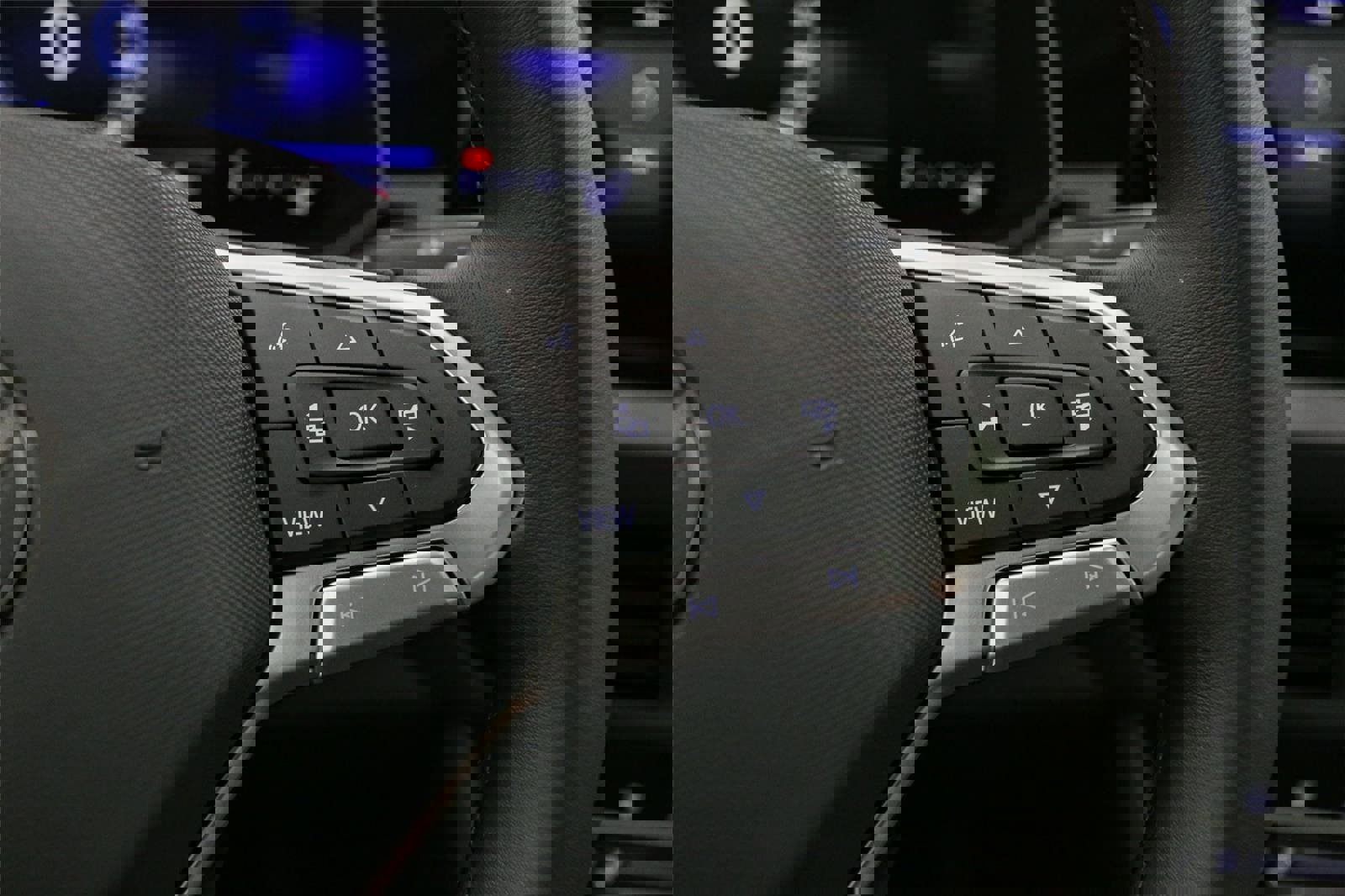 New 2025 Volkswagen Jetta SE image 23