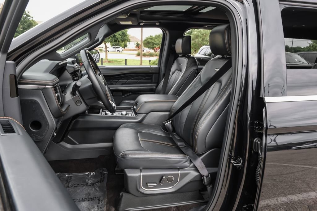 Used 2023 Ford Expedition Max Platinum AWD/4WD image 43