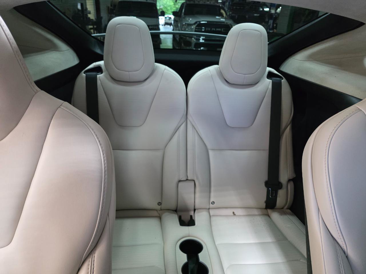 Used 2018 Tesla Model X 75D AWD/4WD image 25