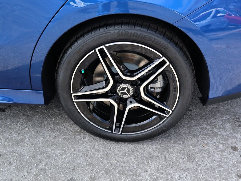 New 2026 Mercedes-Benz CLA 250 4MATIC image 9