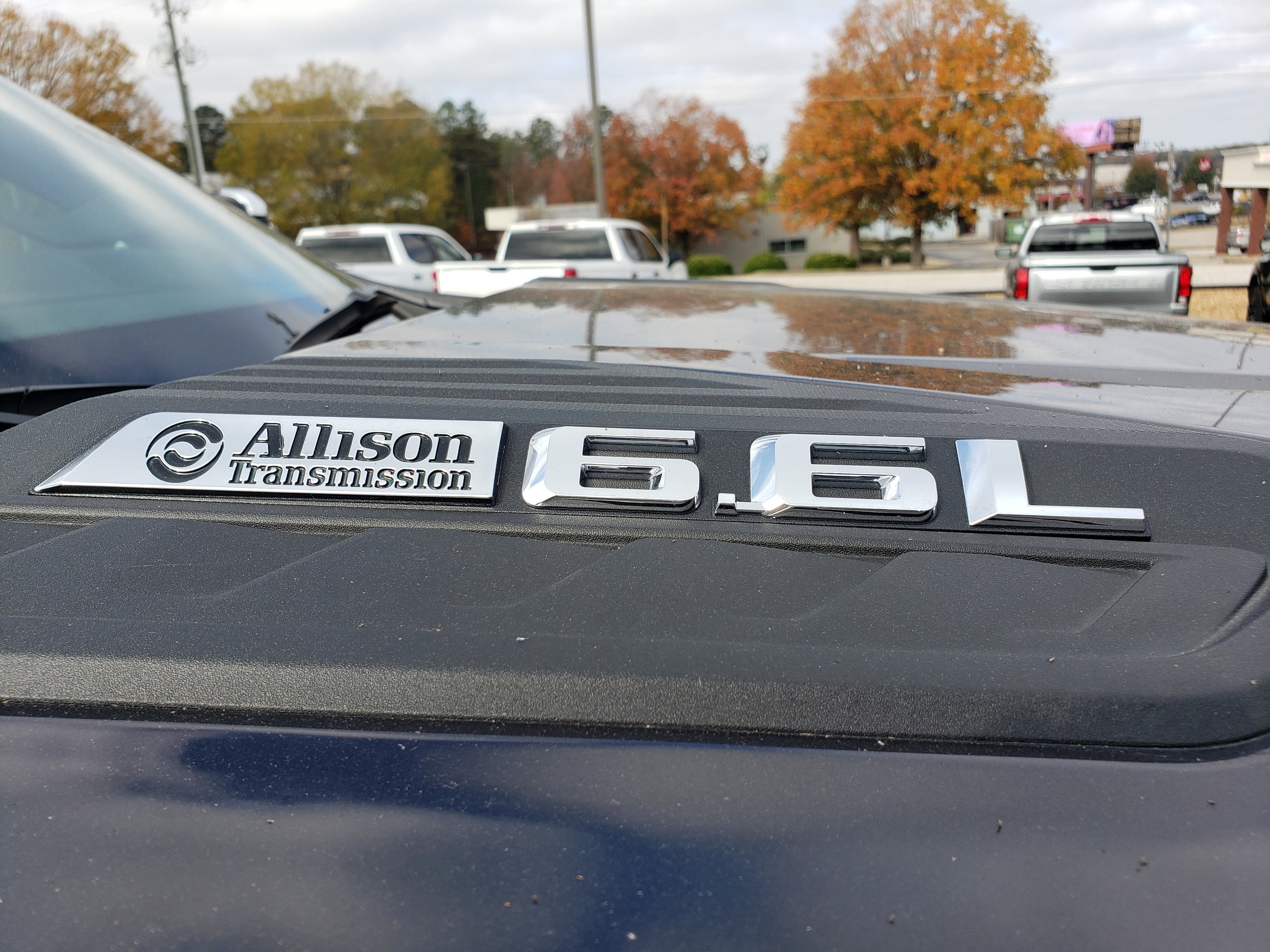 Used 2024 Chevrolet Silverado 3500 LTZ w/ LTZ Plus Package image 11