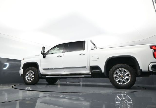 Used 2024 Chevrolet Silverado 2500 High Country w/ Z71 Off-Road Package AWD/4WD image 24
