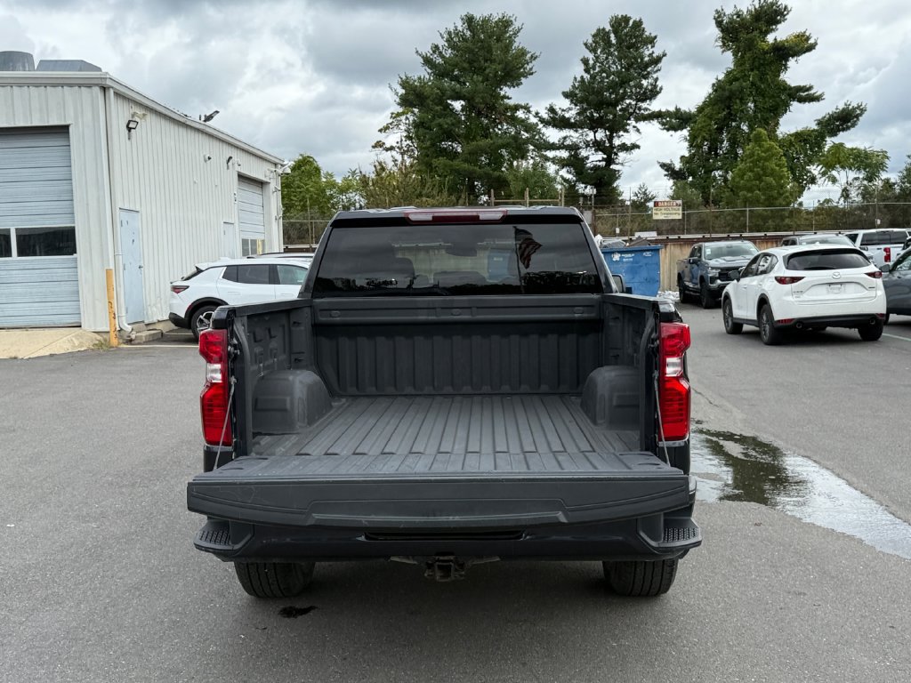 Used 2023 Chevrolet Silverado 1500 Custom AWD/4WD image 24