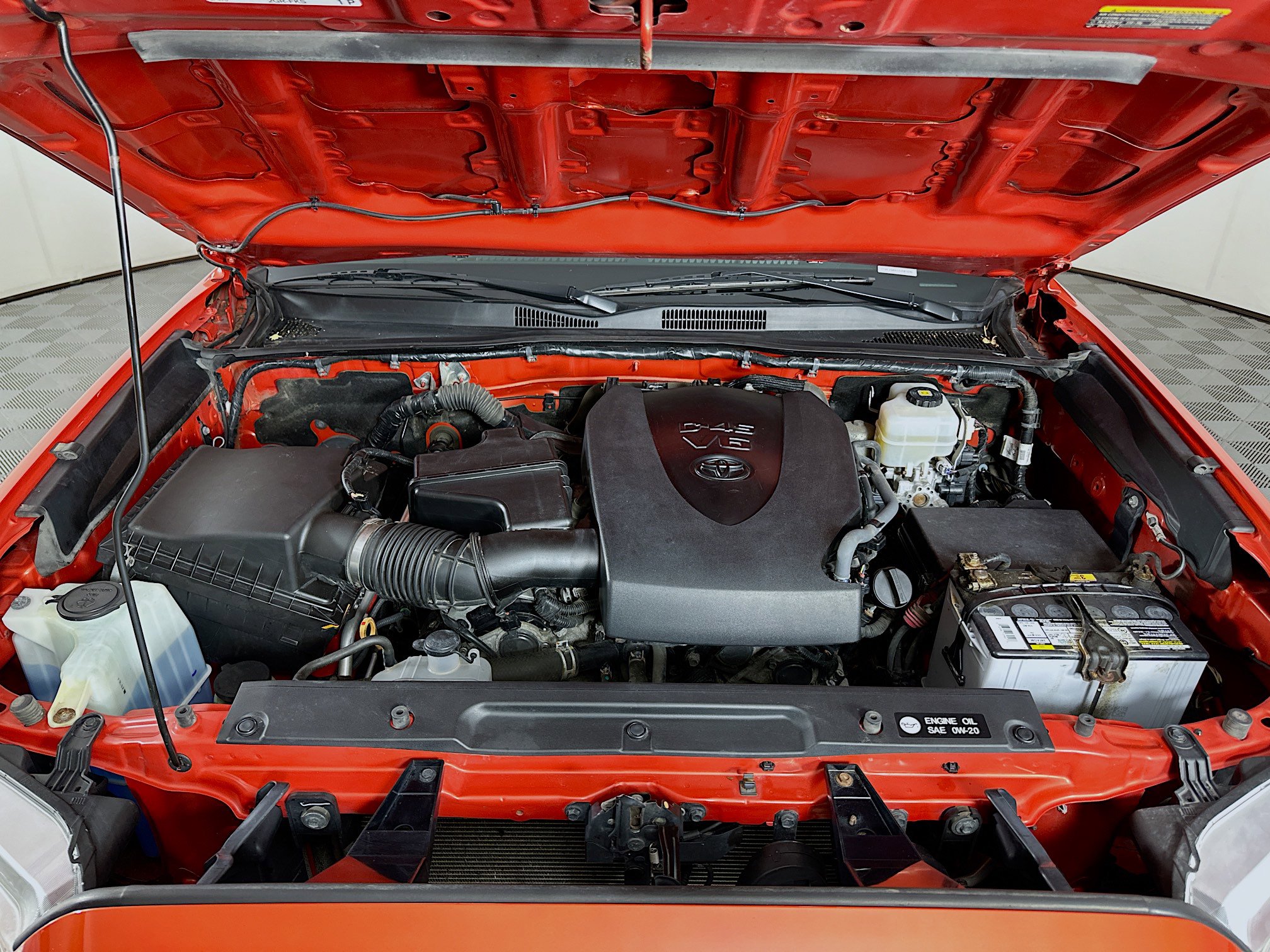 Used 2018 Toyota Tacoma TRD Off-Road image 32