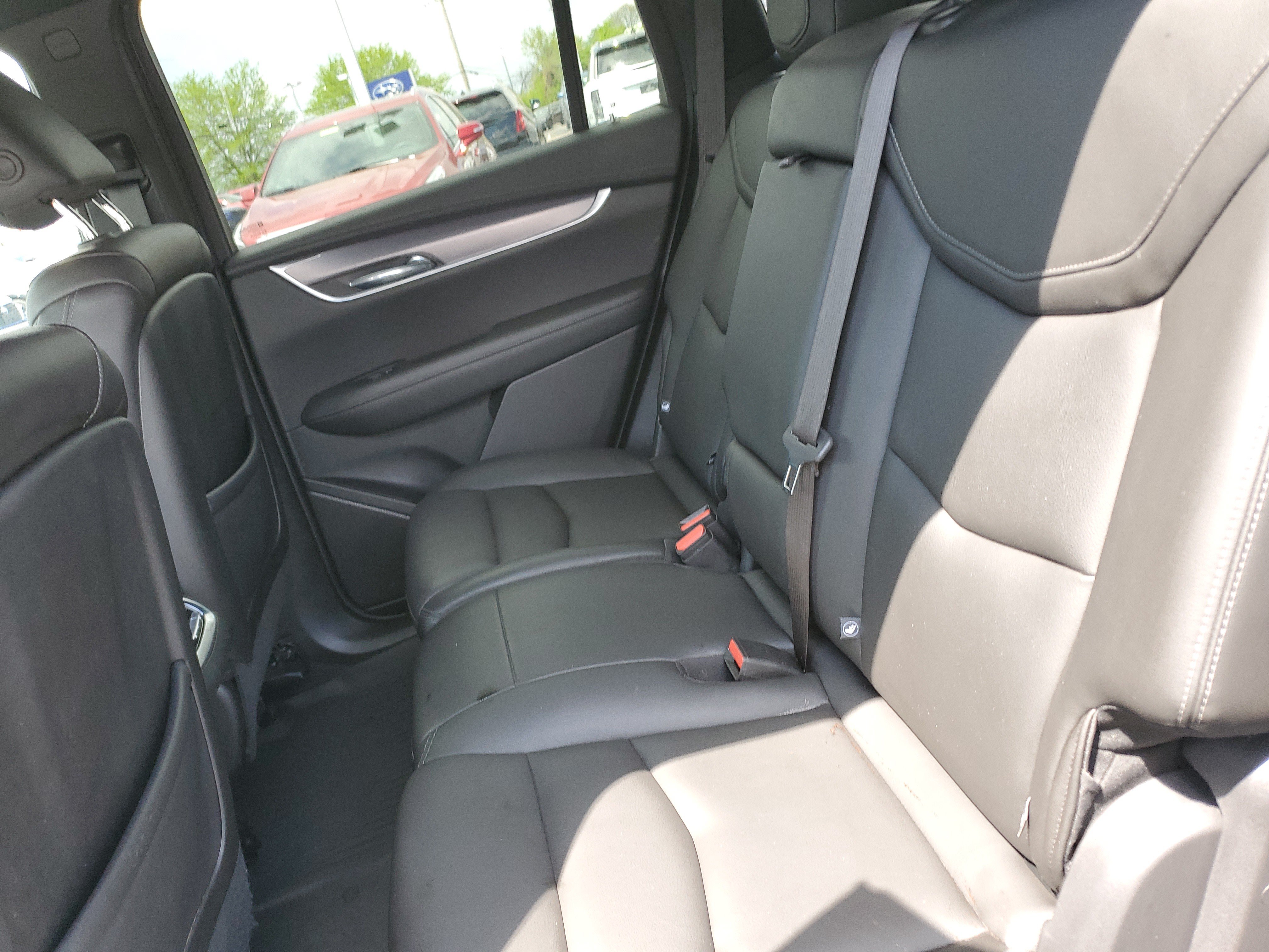 Used 2024 Cadillac XT6 Luxury w/ LPO, Floor Liner Package AWD/4WD image 12