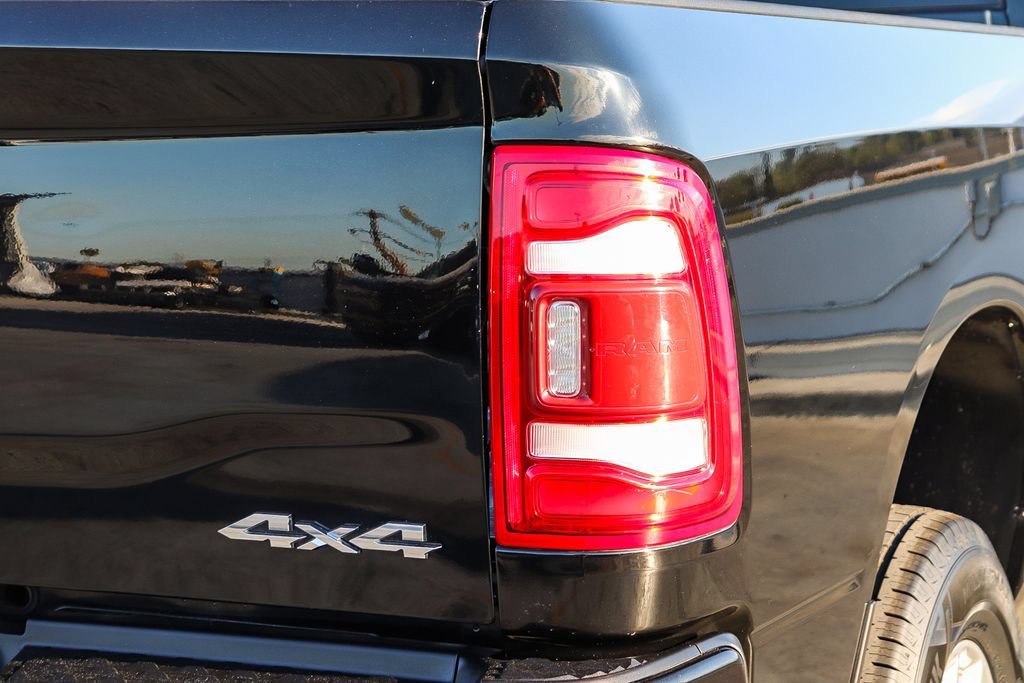 Used 2024 RAM 2500 Laramie AWD/4WD image 10