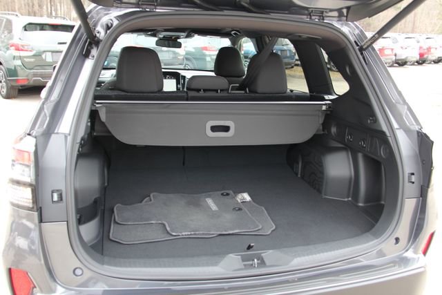 Certified 2025 Subaru Forester Premium image 33