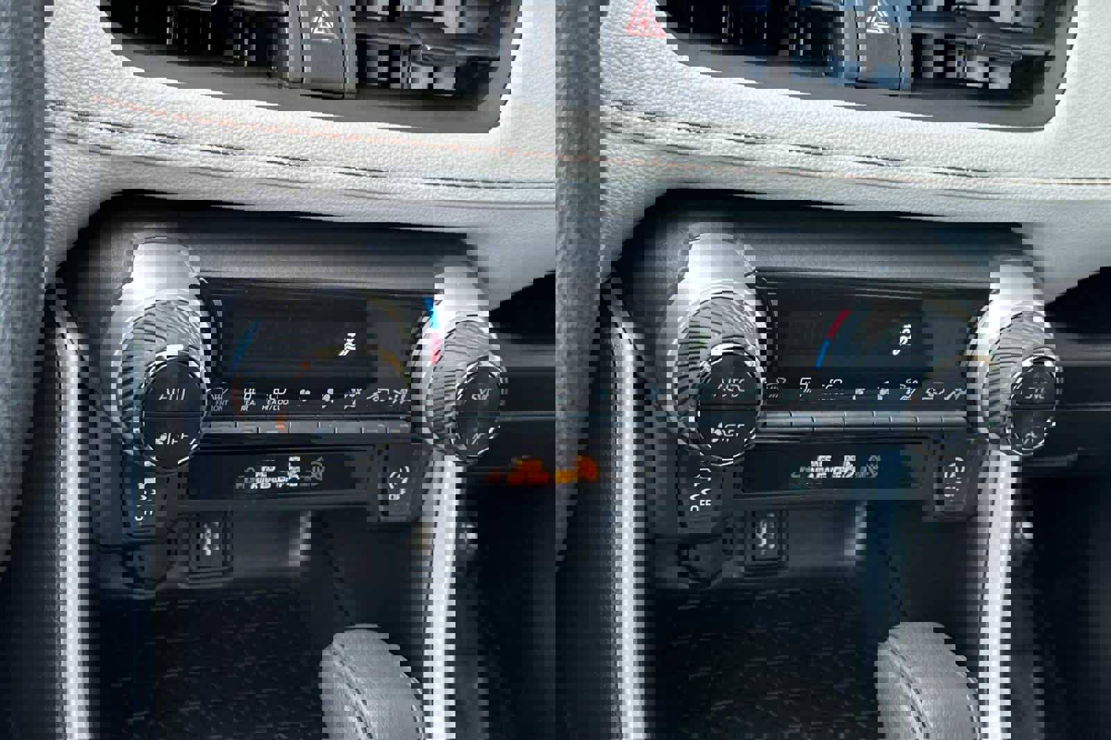 Used 2025 Toyota RAV4 XLE w/ Convenience Package image 20