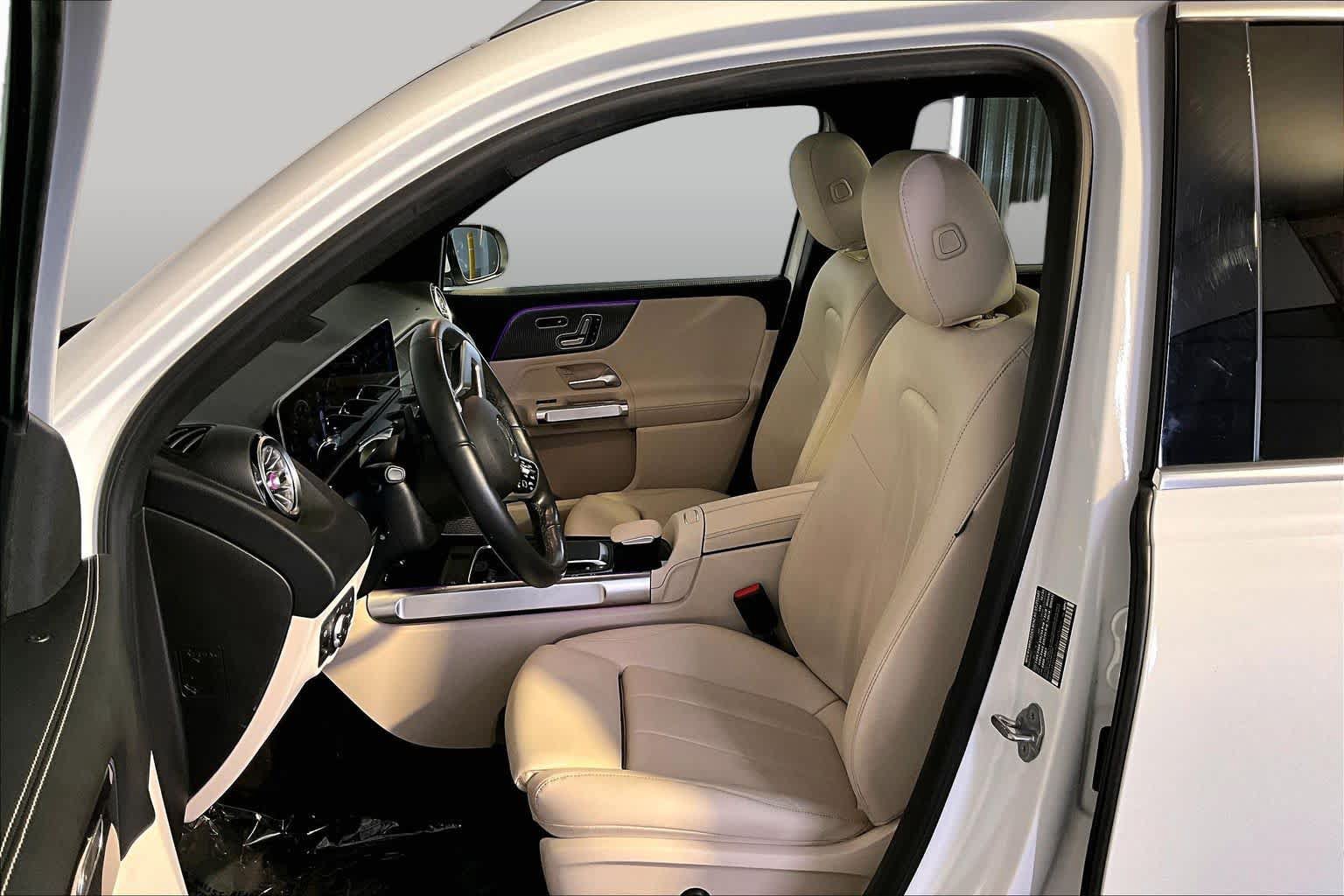 Certified 2021 Mercedes-Benz GLB 250 4MATIC image 9