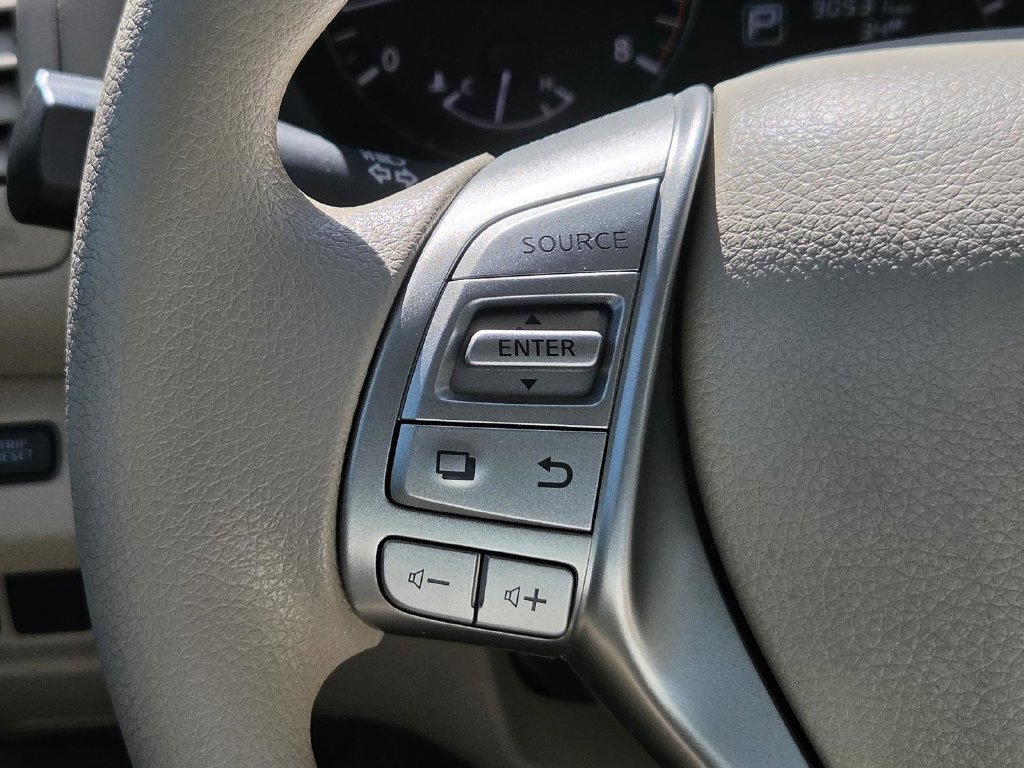 Used 2014 Nissan Altima 2.5 S FWD image 25
