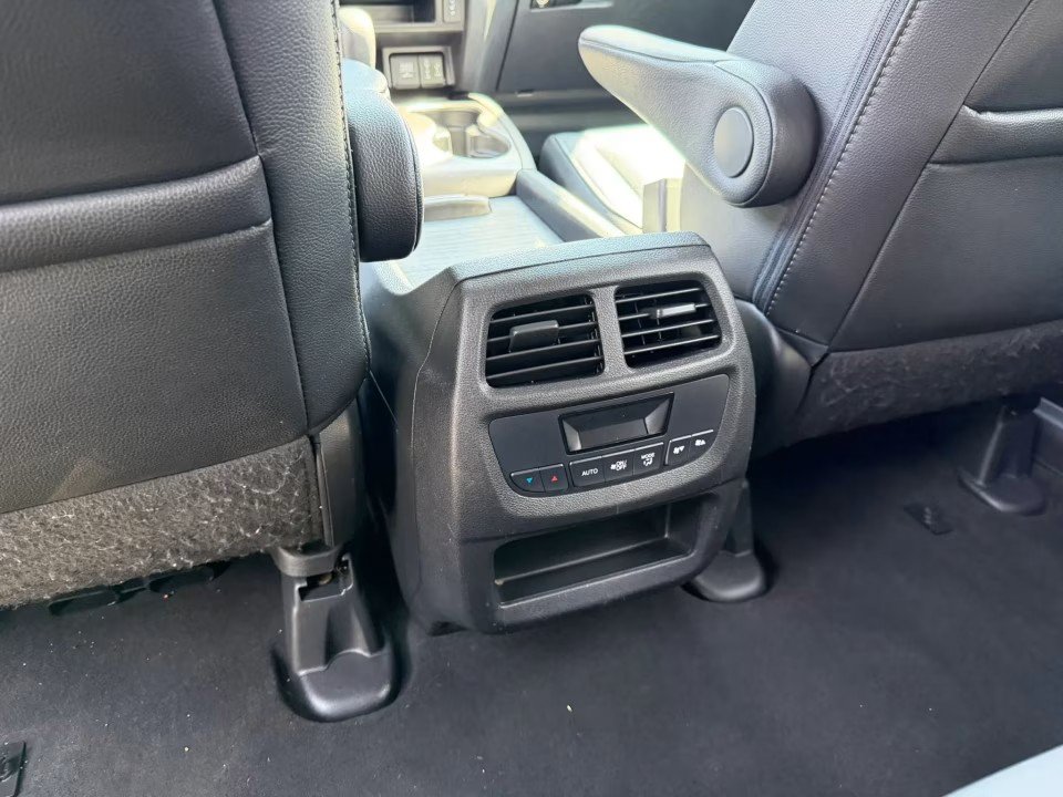 Used 2018 Honda Pilot EX-L image 15