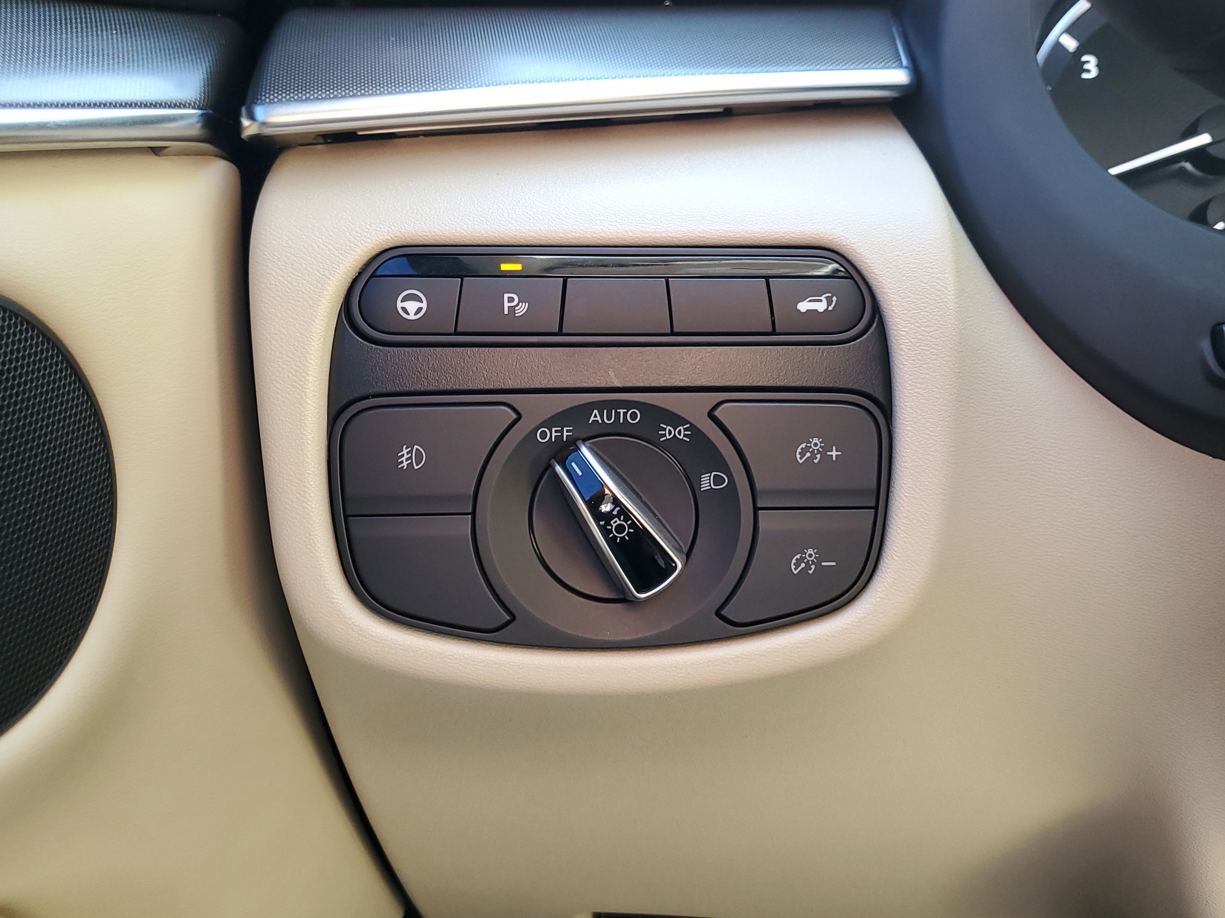 Used 2022 INFINITI QX50 Luxe image 29