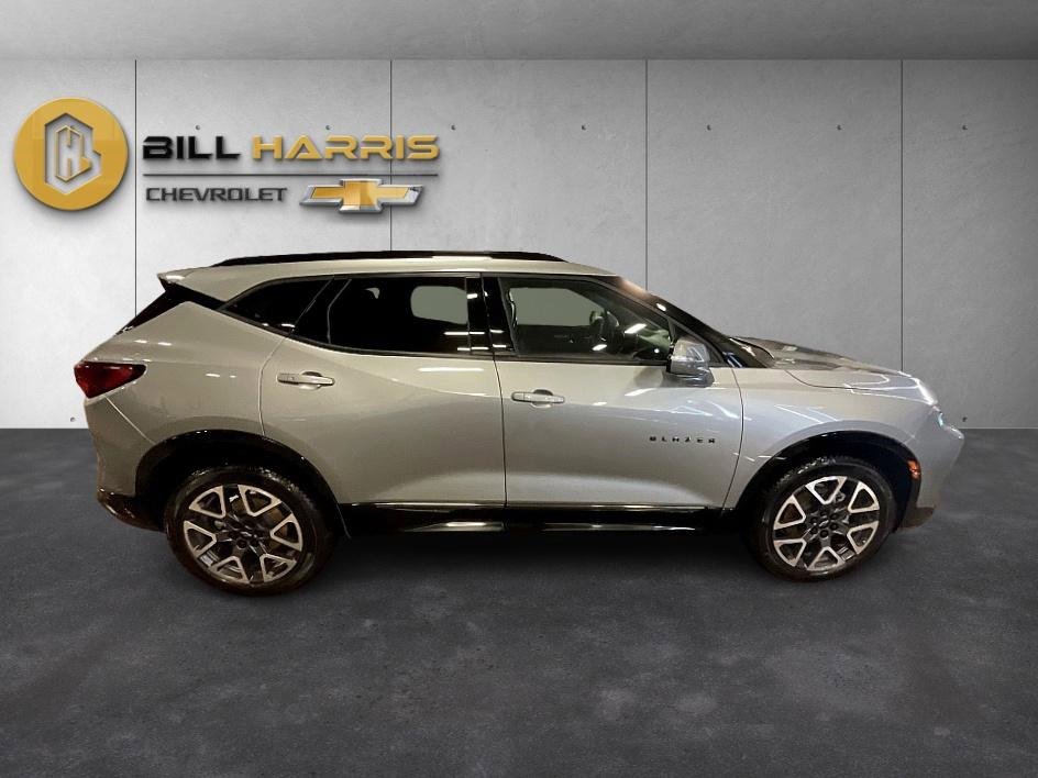 Used 2023 Chevrolet Blazer RS image 10