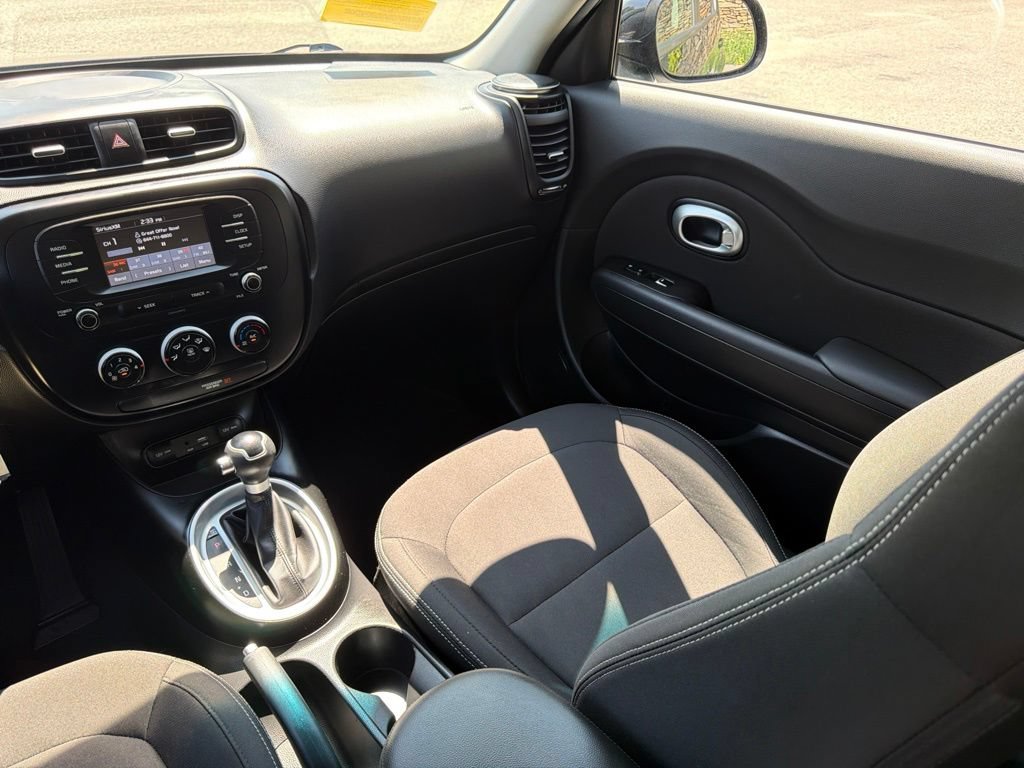 Used 2019 Kia Soul FWD image 24