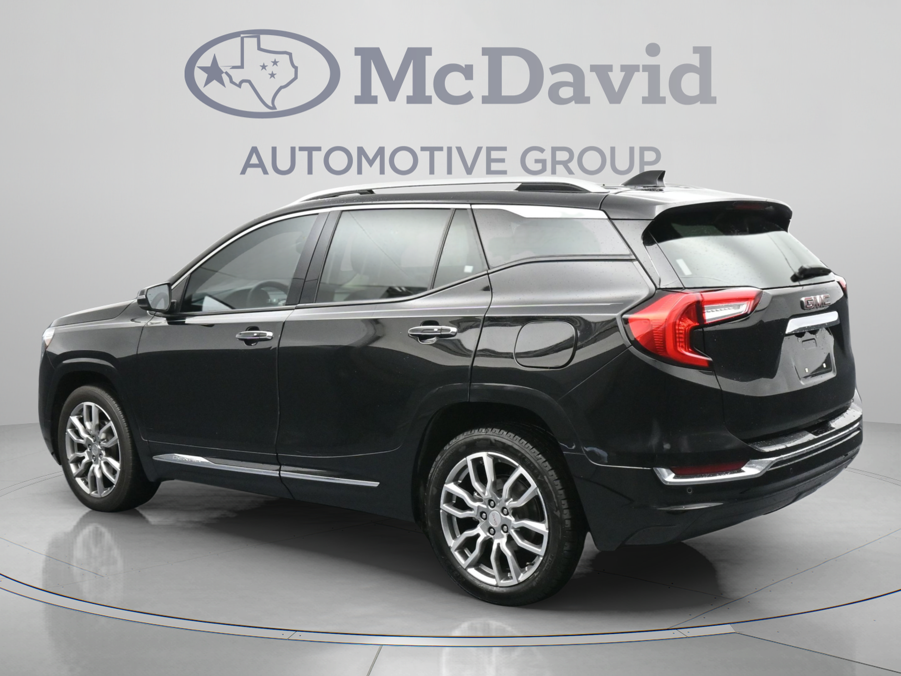 Used 2022 GMC Terrain Denali w/ LPO, Cargo Package AWD/4WD image 6