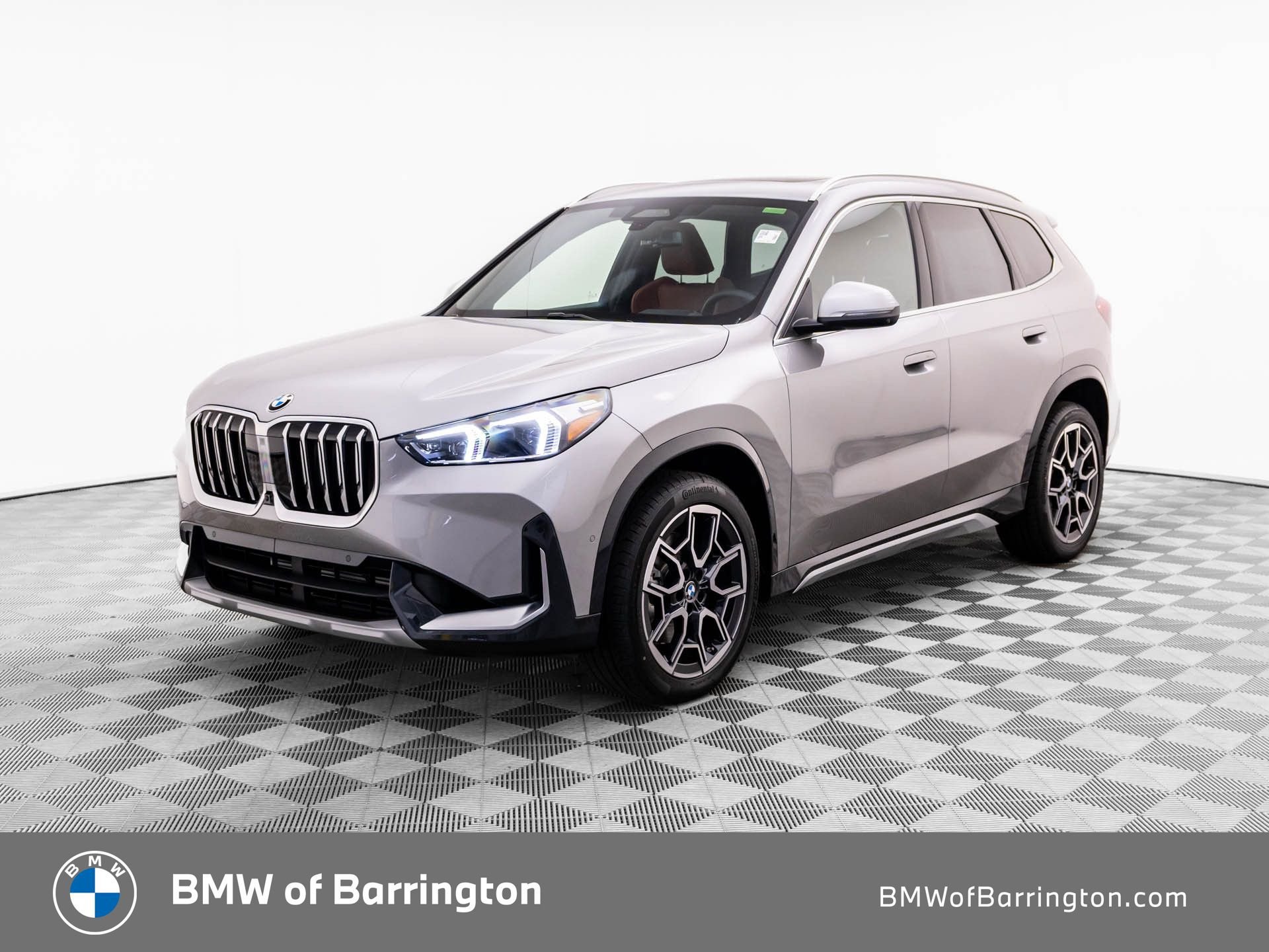 New 2026 BMW X1 xDrive28i w/ Technology Package AWD/4WD image 1
